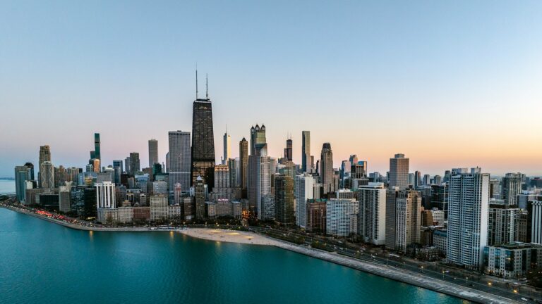 Building Wealth Through Chicago Real Estate: A Long-Term Strategy